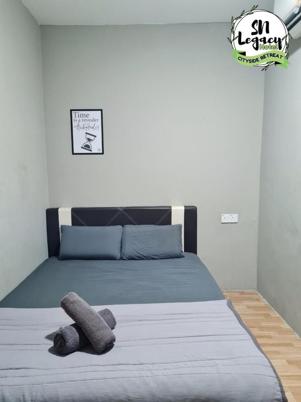 Hotel Sn Legacy كُوالا تيرينغانو المظهر الخارجي الصورة
